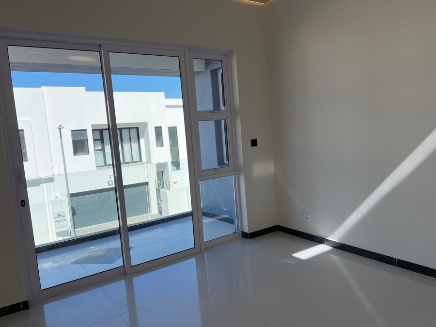 4 Bedroom Property for Sale in Sandown Western Cape